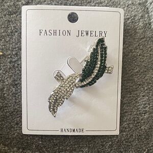 Fashion Jewelry Green and Silver Leaf Brooch